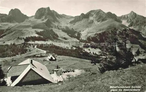 AK / Ansichtskarte Selibuehl 1700m Seftigen BE Naturfreundehaus Gantrischkette Berglandschaft Alm Tannen Gipfel Hochalp