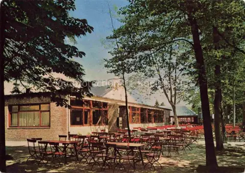 AK / Ansichtskarte Logabirum Leer Ostfriesland Niedersachsen Ostfriesischer-Zoo Gaststaette Kaffeegarten Biergarten Tische Stuehle Baeume Restaurant