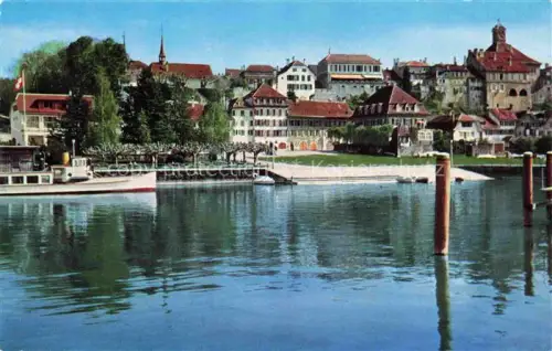 AK / Ansichtskarte Morat Murten FR See Altstadt Kirche Schloss Dampfschiff Ufer Baeume