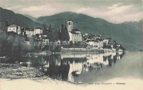 AK / Ansichtskarte Brissago Lago Maggiore TI Lago-Maggiore Kirchturm Ufer Berge Spiegelung Ortschaft