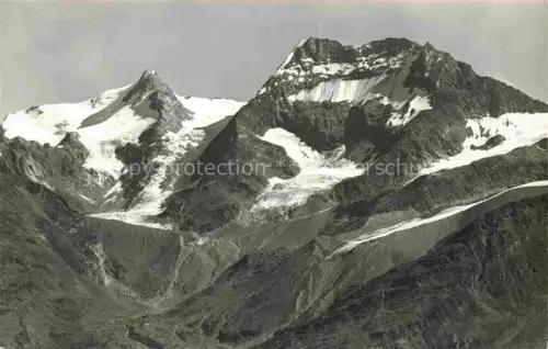 AK / Ansichtskarte Saastal Fletschhorn Lagginhorn Gletscher Bergpanorama Felsen Schnee Alpen