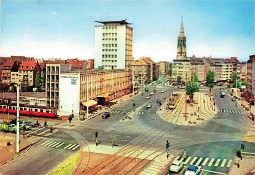 AK / Ansichtskarte KoeLN  RHEIN Barbarossaplatz Bahnhof-der-Vorgebirgsbahn Strassenbahn Hochhaus Kirchturm Kreuzung Autos
