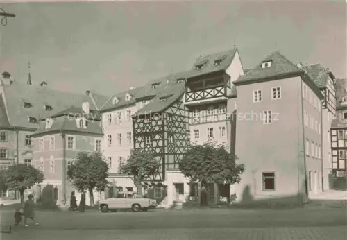 AK / Ansichtskarte Cheb Eger CZ Spalí?ek Marktplatz Kramerhaeuser Mittelalter Fachwerk Passanten Auto