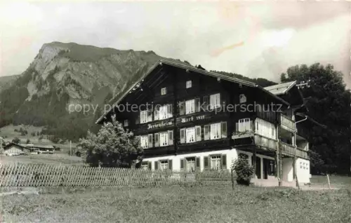 AK / Ansichtskarte Lenk Simmental BE Ferienheim Worb