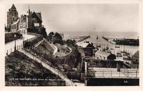 AK / Ansichtskarte LE TREPORT Dieppe 76 Seine-Maritime Square-Eléazar-Papin Hafen Kirche Klippe Segelboote Mole Panorama
