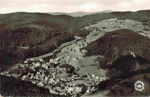AK / Ansichtskarte Todtmoos Schwarzwald BW Luftaufnahme Todtmoos Hochschwarzwald Wald Tal Villen Kurort Berge