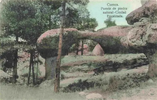AK / Ansichtskarte Cuenca  Castilla-La Mancha ES Puente-de-piedra-natural Ciudad-Encantada Felsen Pinie Naturbruecke