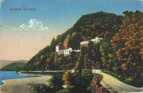 AK / Ansichtskarte Szkalka Benedek Trencsen Trencin Trentschinteplitz SK Szkalka-Benedek Kloster Felsen Wald Fluss Váh Weg Gebaeude