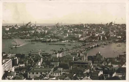 AK / Ansichtskarte Konstantinopel Konstantinople ISTANBUL TK Goldenes-Horn Galatabruecke Moscheen Minarette Bosporus Schiffe Stadtansicht