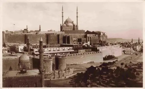 AK / Ansichtskarte CAIRO  Kairo Caire Egypt Zitadelle Muhammad-Ali-Moschee Festung Minarett Kuppel Stadtmauer Altstadt