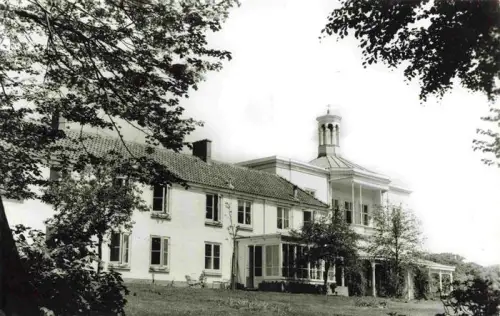 AK / Ansichtskarte Loosduinen Den Haag NL Jeugdherberg-Ockenburgh Villa Kuppel Garten Baeume Jugendherberge