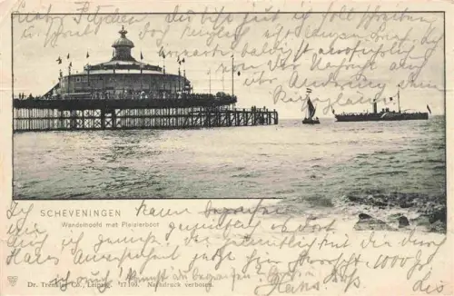 AK / Ansichtskarte SCHEVENINGEN Zuid-Holland NL Wandelhoofd Pleizierboot Pier Meer Dampfboot Segelboot Wellen Fahnen