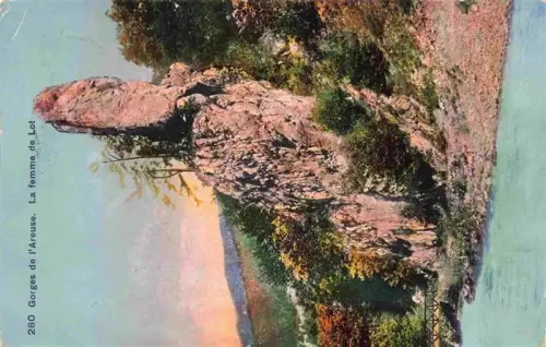 AK / Ansichtskarte Noiraigue Val-de-Travers NE Gorges-de-l Areuse Femme-de-Lot Felsen Fluss Bruecke Baeume handkoloriert