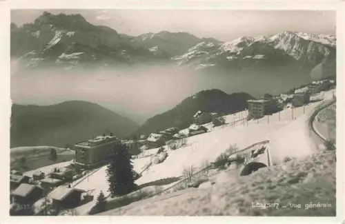 AK / Ansichtskarte Leysin VD Schnee Winter Bergpanorama Hotels Wald Alpen Bergdorf