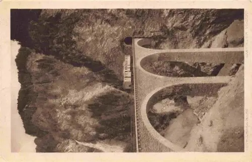 AK / Ansichtskarte Castieler Viadukt Castiel Plessur GR Castieler-Viadukt Chur-Arosa-Bahn Eisenbahn Zug Viadukt Tunnel Wasserfall Felsen