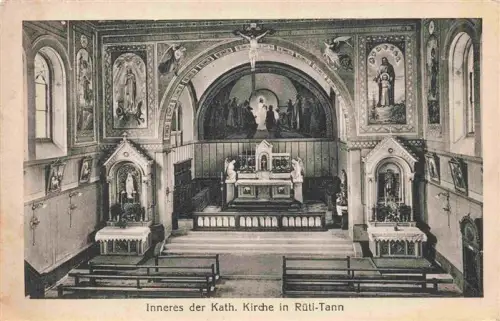AK / Ansichtskarte Rueti Tann Hinwil ZH Kirche Altar Kircheninneres Kreuz Gemaelde Seitenaltaere Kirchenbaenke Apsis