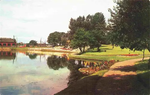 AK / Ansichtskarte Sydney Nova Scotia Canada Wentworth-Park Teich Park Baeume Blumenbeete Cape-Breton