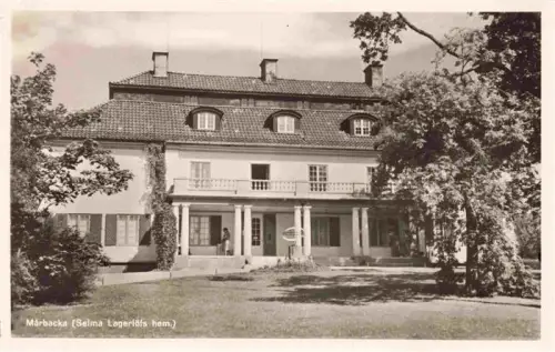 AK / Ansichtskarte Marbacka Sweden Mårbacka Selma-Lagerloefs-hem Herrenhaus Saeulenportal Garten Efeu