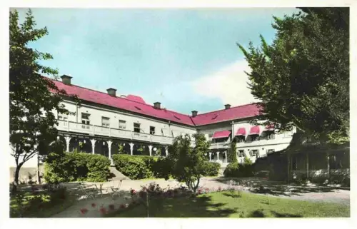 AK / Ansichtskarte Askersund Stadshotellet Hotel Veranda Garten Baeume Rotes-Dach