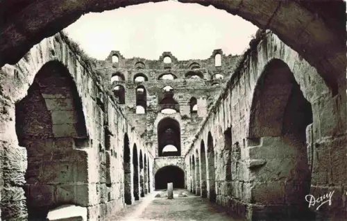 AK / Ansichtskarte El-Djem Tunesie Colisée Fosse-aux-lions Amphitheater Roemisch Boegen Innenansicht Ruinen