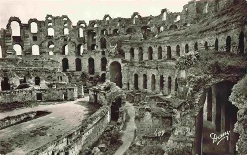 AK / Ansichtskarte El-Djem Tunesie Colisée Vue-Intérieure Amphitheater Roemisch Arena Boegen Ruinen