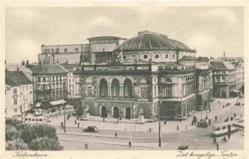 AK / Ansichtskarte COPENHAGEN Kobenhavn Kjoebenhavn Kopenhagen DK Det-kongelige-Teater Koenigliches-Theater Strassenbahn Autos Platz Fassade