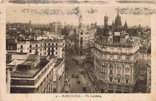 AK / Ansichtskarte BARCELONA Cataluna ES Via-Laietana Boulevard Stadtpanorama Strassenbahn Kathedrale Prachtgebaeude Autos