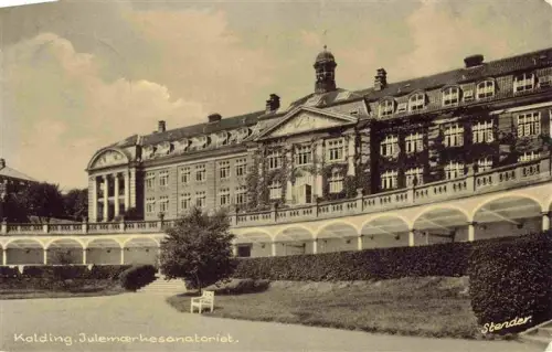 AK / Ansichtskarte Kolding DK Julemærkesanatoriet Sanatorium Jugendstil Arkaden Park Backsteinbau Kuppel
