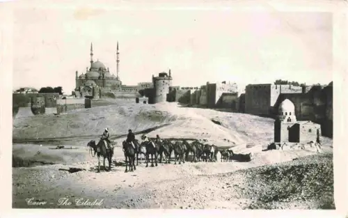 AK / Ansichtskarte CAIRO  Kairo Caire Egypt The-Citadel Zitadelle Moschee Kamele Wueste Festungsmauern Minarette