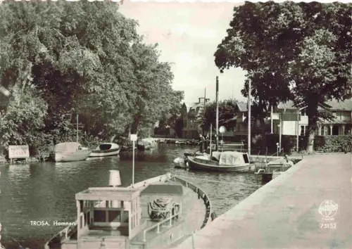 AK / Ansichtskarte Trosa Sweden Hamnen Hafen Boote Kanal Baeume Holzvillen Steg