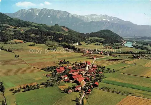 AK / Ansichtskarte Erl Tirol AT Passionsspielort Passionsspielhaus Zahmer-Kaiser Wilder-Kaiser Dorf Felder Inntal Luftbild