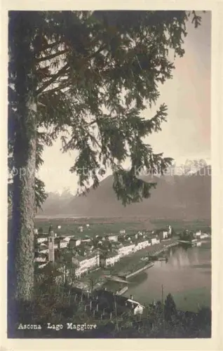 AK / Ansichtskarte Ascona Lago Maggiore TI Lago-Maggiore Stadtansicht Seeufer Kirchturm Berge Baeume