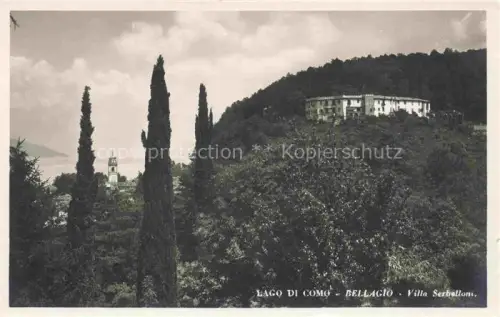 AK / Ansichtskarte Bellagio Lago di Como IT Villa-Serbelloni Lago-di-Como Zypressen Kirche Huegel Wald Garten
