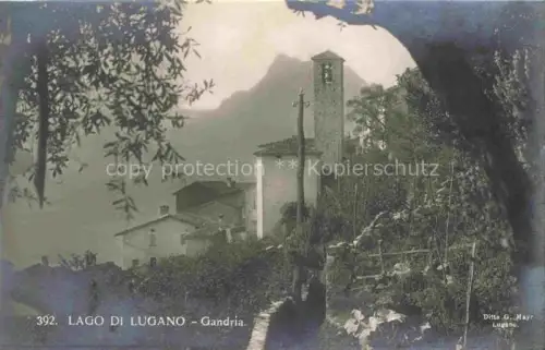 AK / Ansichtskarte Gandria Lago di Lugano TI Lago-di-Lugano Kirche Glockenturm Dorf Berge Baum Gasse