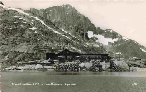 AK / Ansichtskarte Grimsel Passhoehe Grimselpasshoehe Hotel-Alpenroesli Bergsee Felsen Schnee Alpen Autos