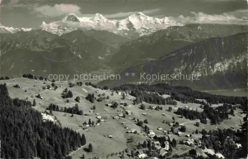 AK / Ansichtskarte Waldegg Beatenberg BE Eiger Moench Jungfrau Berner-Oberland Alpenpanorama Dorf Weiden Wald