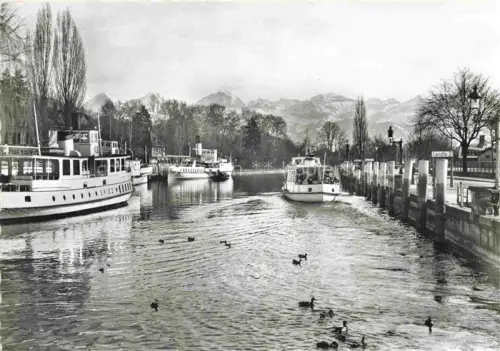 AK / Ansichtskarte THUN Thoune BE Schifflaende Eiger Moench Jungfrau Dampfschiffe Hafen Berge Alpen Enten