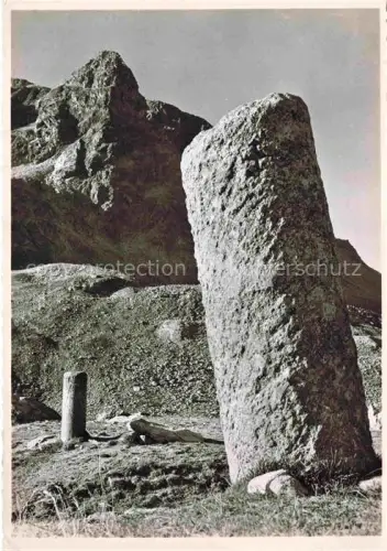 AK / Ansichtskarte Julierpasshoehe 2284m GR Roemersaeulen Julier-Passhoehe Piz-della-Collonas Menhir Fels Hochgebirge