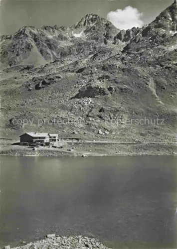 AK / Ansichtskarte Ospiz Flueela Fluela Flueelapass 2383m GR Flueela-Hospiz Weisshorn Bergsee Fels Gebirge Hochalpin Alpensee