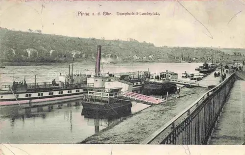 AK / Ansichtskarte Pirna Elbe Sachsen Dampfschiff-Landeplatz Elbe Dampfschiff Hafen Anlegestelle Fluss