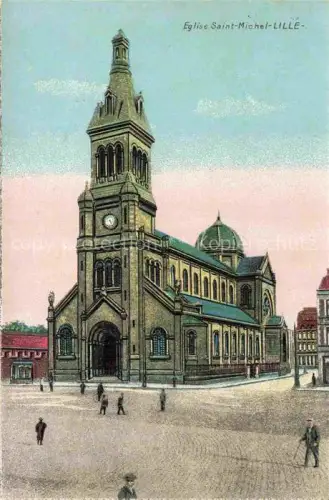 AK / Ansichtskarte LILLE 59 Nord Eglise-Saint-Michel Kirche Turm Uhr Platz Passanten