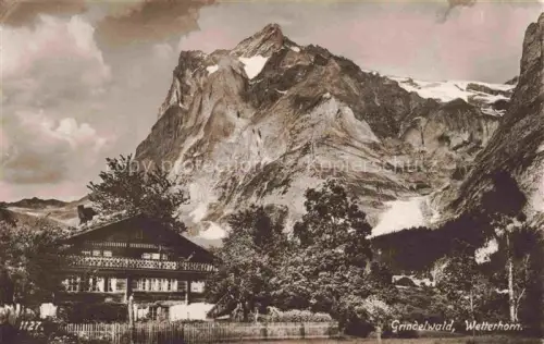 AK / Ansichtskarte Grindelwald BE Wetterhorn Berg Schnee Chalet Alpen Baeume Gletscher