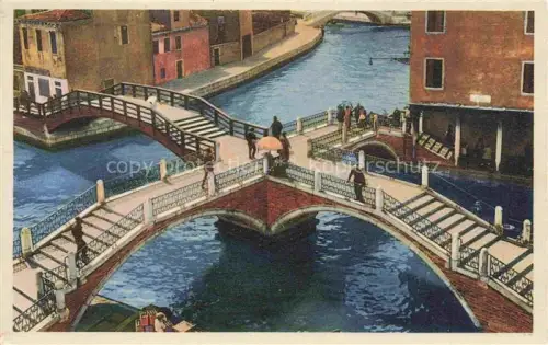 AK / Ansichtskarte VENEZIA Venedig Venice Venise IT I-quattro-ponti Kanal Bruecken Passanten Gondel Haeuser