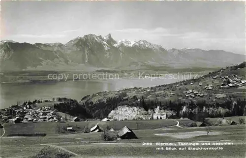 AK / Ansichtskarte Sigriswil BE Tschingel Aeschlen Stockhornkette Thunersee See Panorama Bergdorf Wiesen