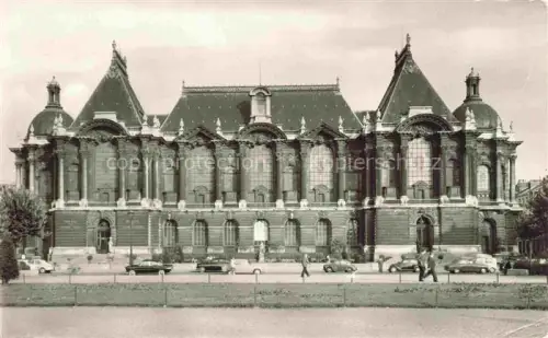 AK / Ansichtskarte LILLE 59 Nord Palais-des-Beaux-Arts Museum Fassade Neobarock Autos Platz