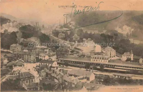 AK / Ansichtskarte Longwy-Bas Briey 54 Meurthe-et-Moselle Stadtansicht Industrieschornsteine Bahnhof Daecher Hugel