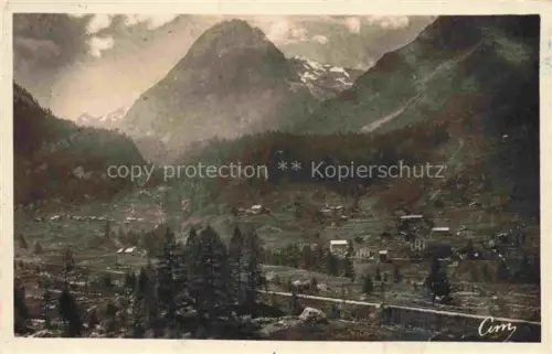 AK / Ansichtskarte Vallorcine Bonneville 74 Haute Savoie Mont-Oreb Buet Berge Tal Wald Haeuser Alpen