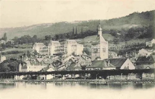 AK / Ansichtskarte VEVEY VD Genfer-See Hotel Kirchturm Altstadt Rebhaenge Ufer Baeume