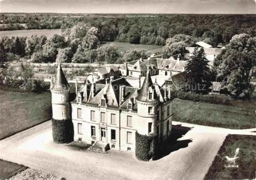AK / Ansichtskarte Sassierges-Saint-Germain Chateauroux 36 Indre Château-de-Creuille Schloss Tuerme Park Wald Fliegeraufnahme