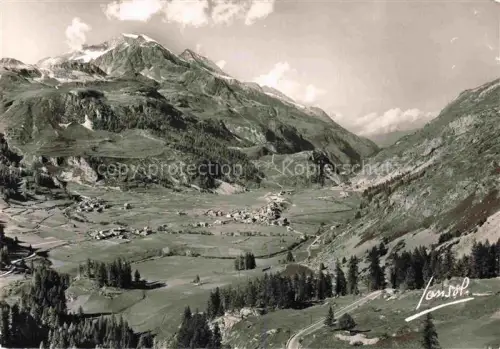 AK / Ansichtskarte Tignes-les-Boisses Albertville 73 Savoie Mont-Pourri Tal Dorf Berge Alpen Gletscher Wiesen Tannen